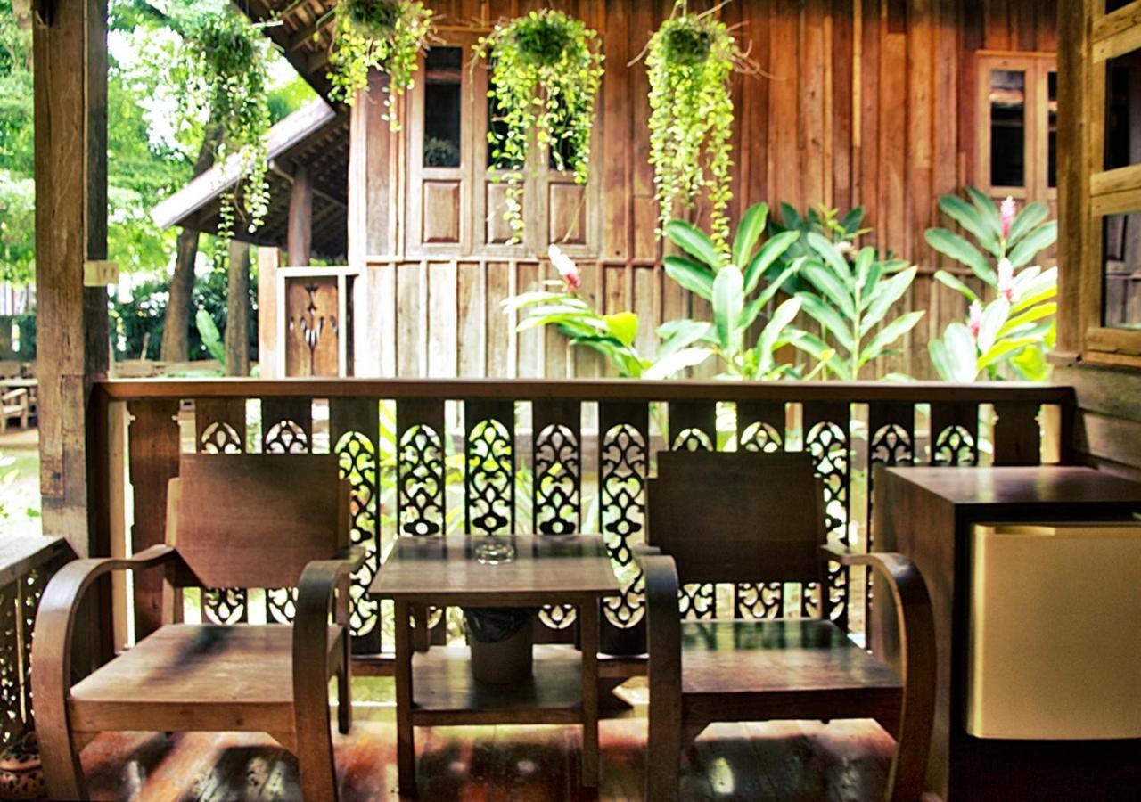 Bed and Breakfast Tanita House à Chiang Mai Extérieur photo